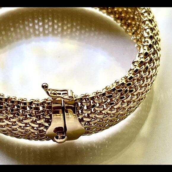 14K Yellow Gold Polished Mesh Bracelet – 7.25", 18.75mm, Solid, 29.5g - Picture 5 of 12
